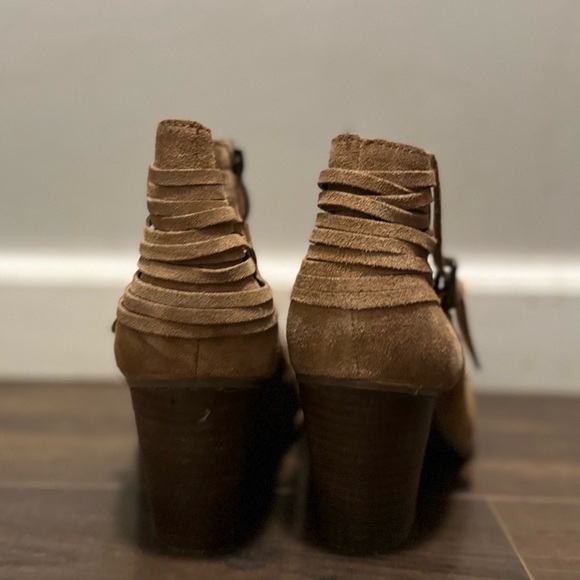 Women’s Franco Fortini Short Boots - Picture 7 of 8